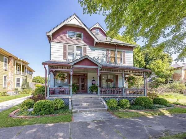 116 W Main Street, Knightstown, IN 46148