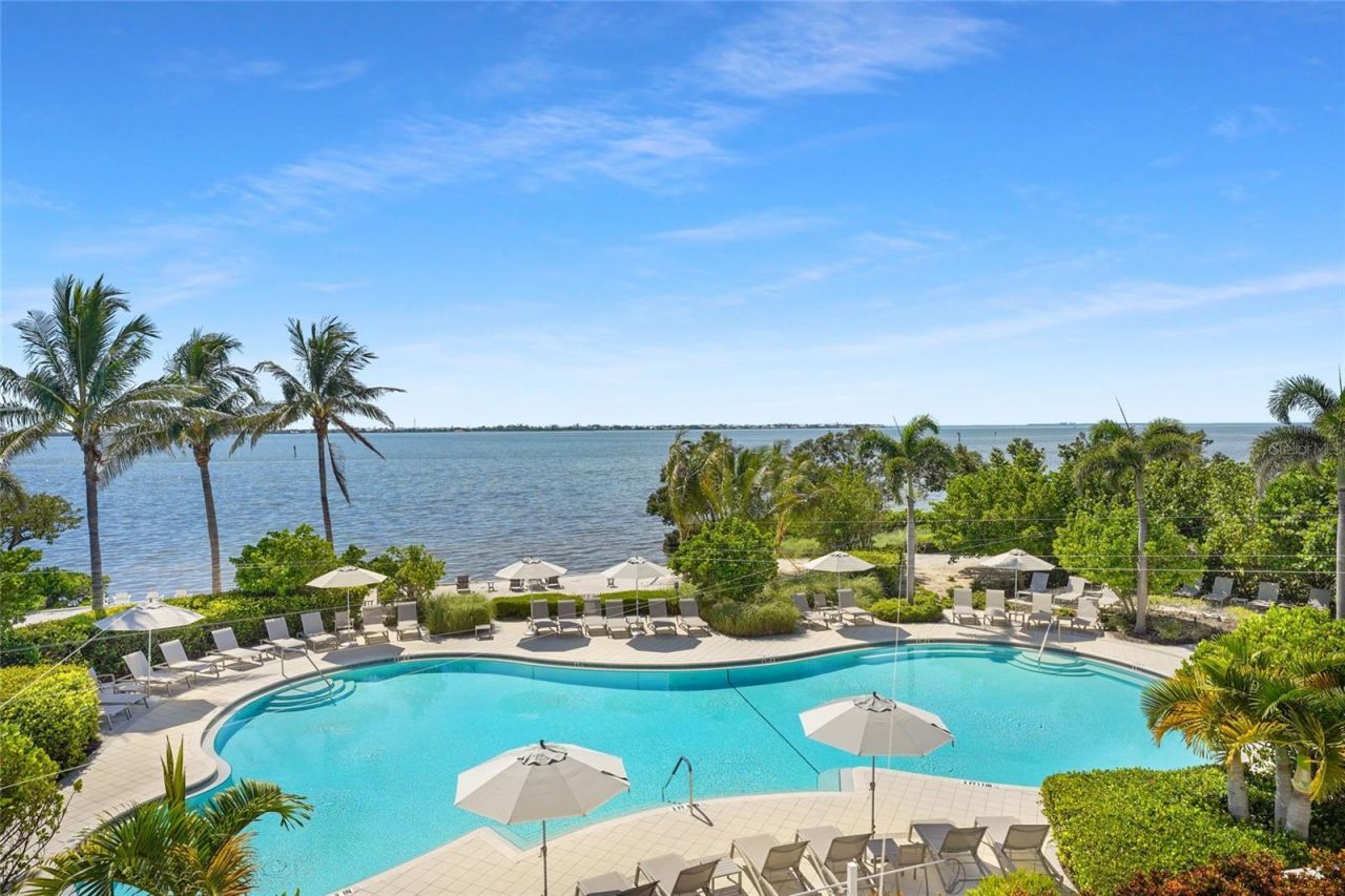 303 Compass Point Drive, Unit 101, Bradenton, FL 34209 Photo