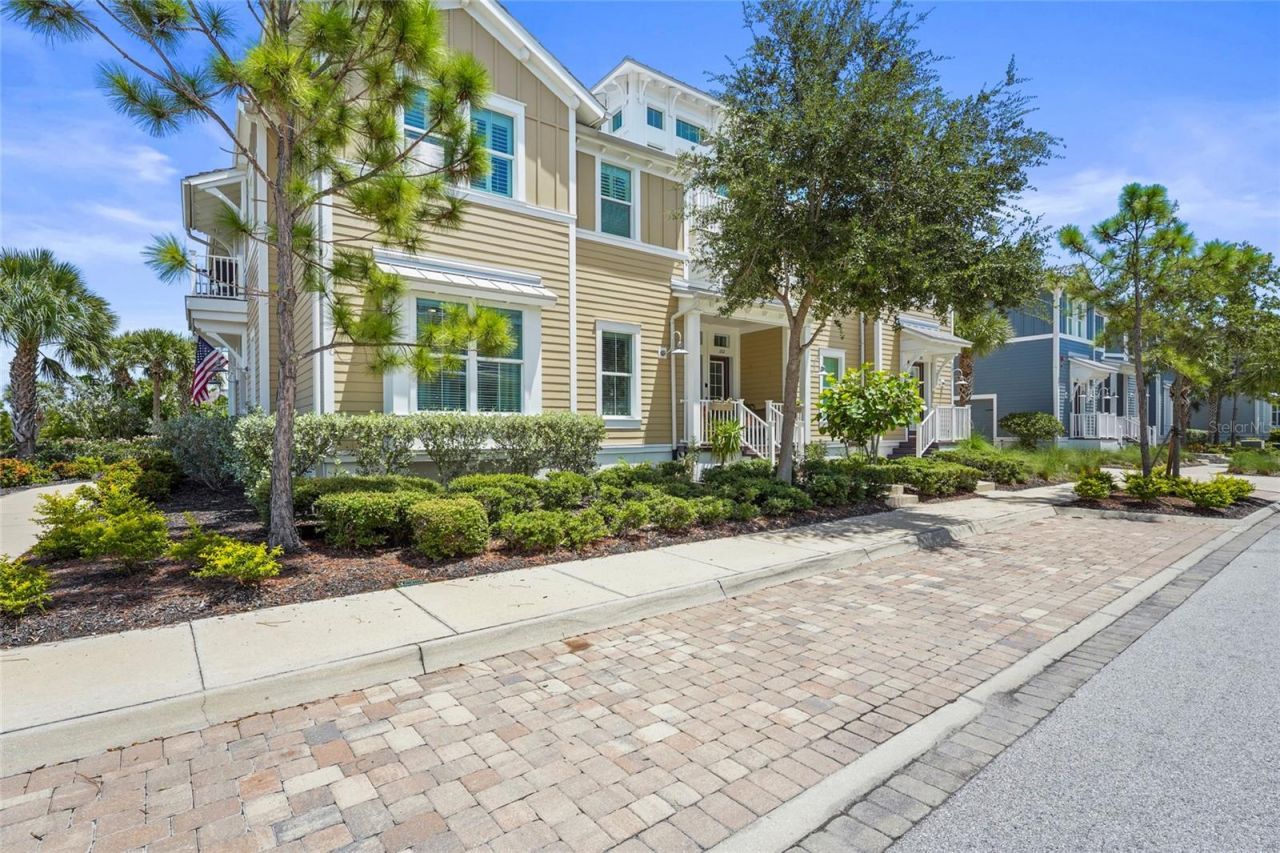 303 Compass Point Drive, Unit 101, Bradenton, FL 34209 Photo