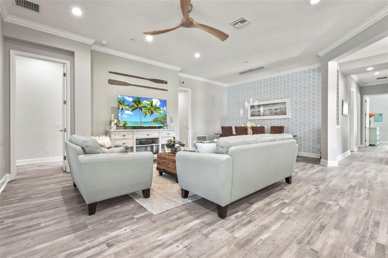 303 Compass Point Drive, Unit 101, Bradenton, FL 34209 Photo
