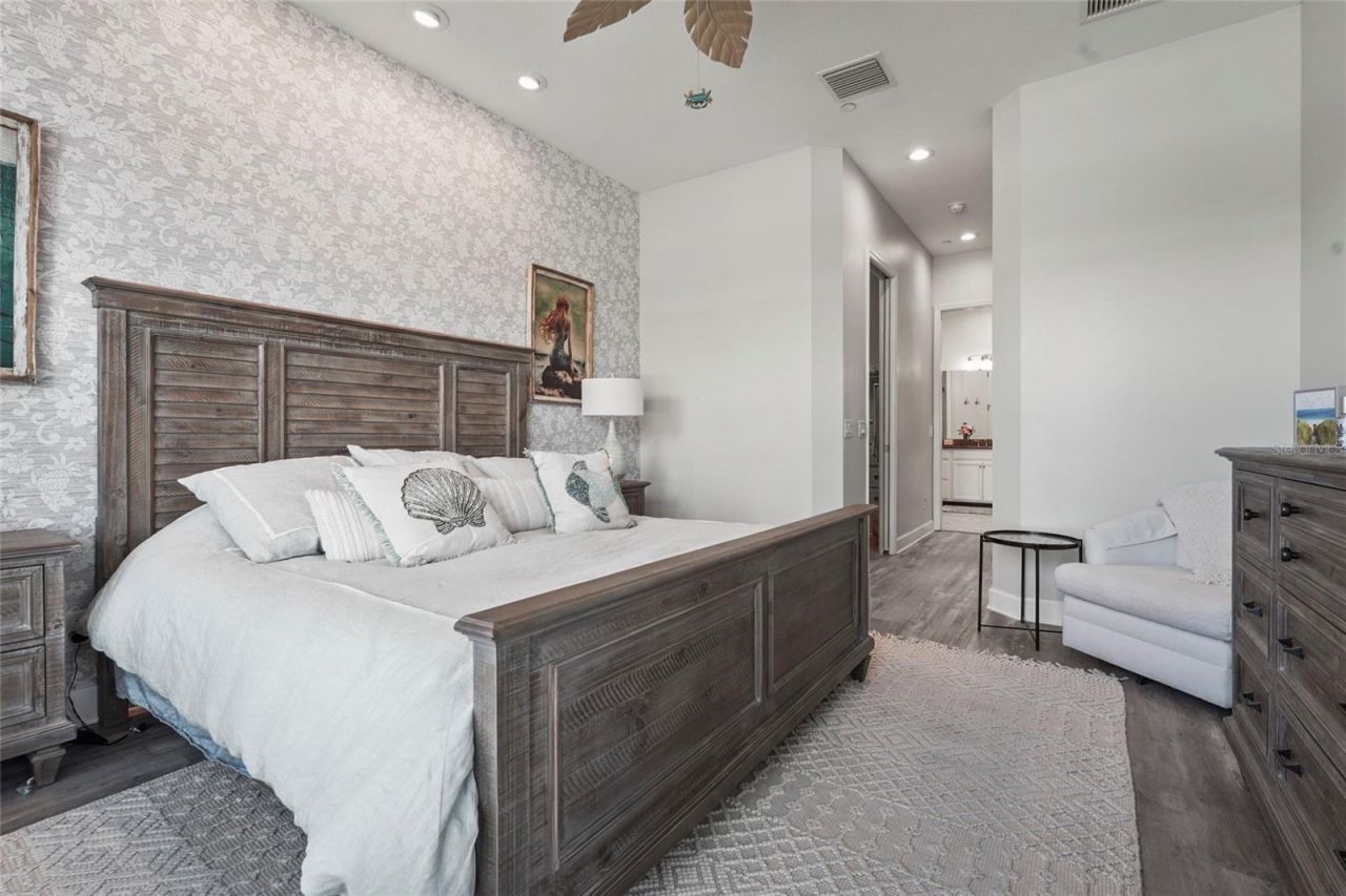 303 Compass Point Drive, Unit 101, Bradenton, FL 34209 Photo