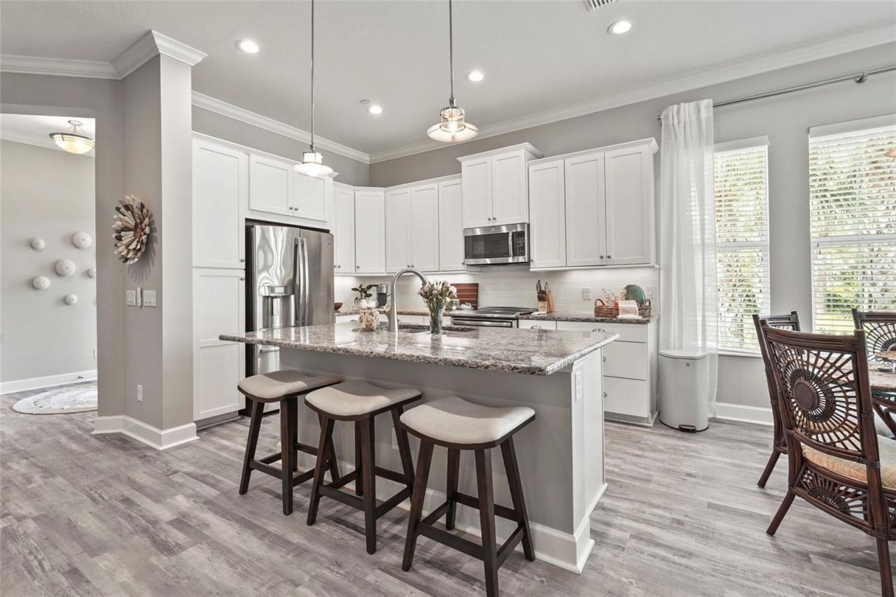 303 Compass Point Drive, Unit 101, Bradenton, FL 34209 Photo