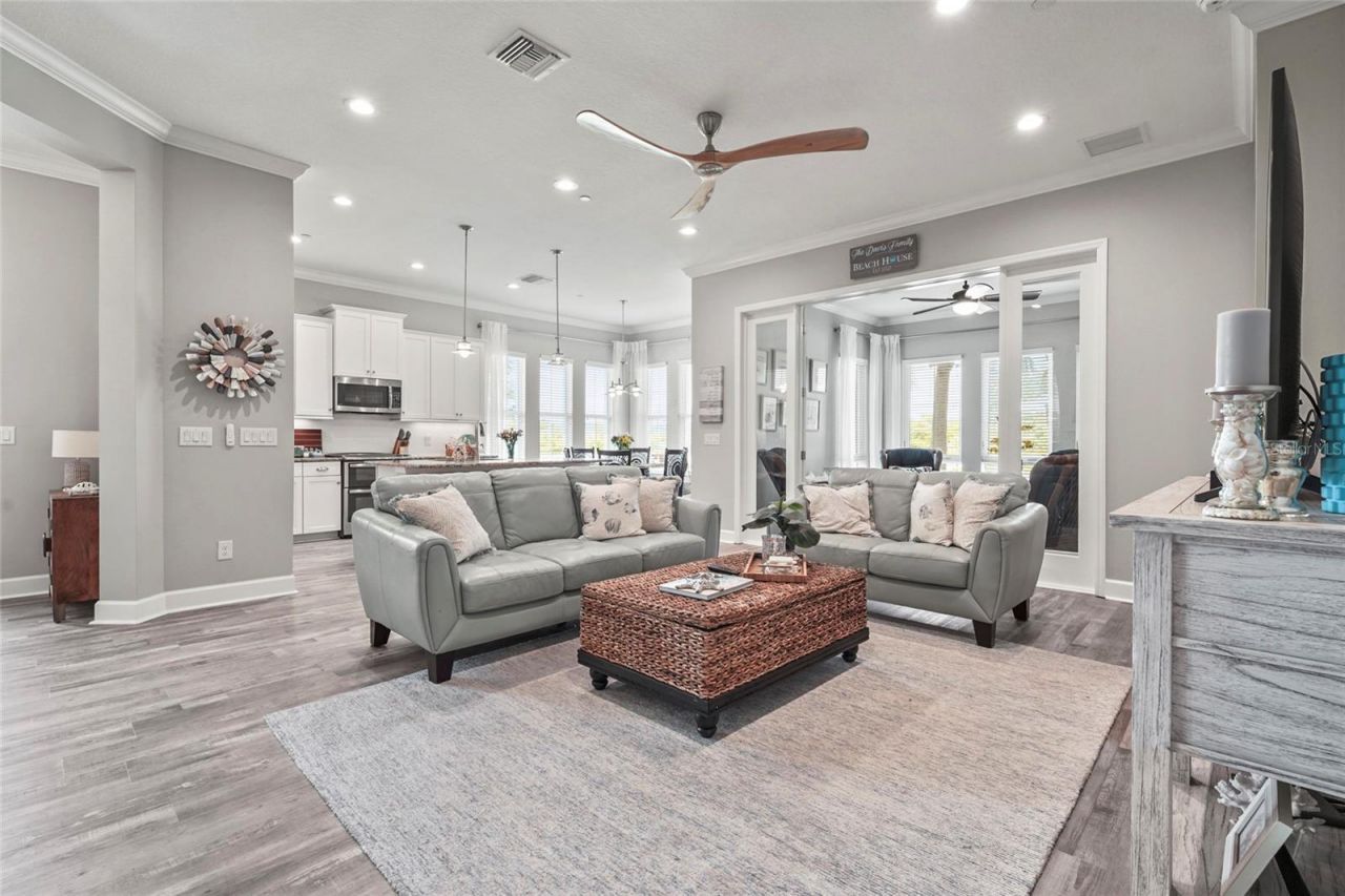 303 Compass Point Drive, Unit 101, Bradenton, FL 34209 Photo