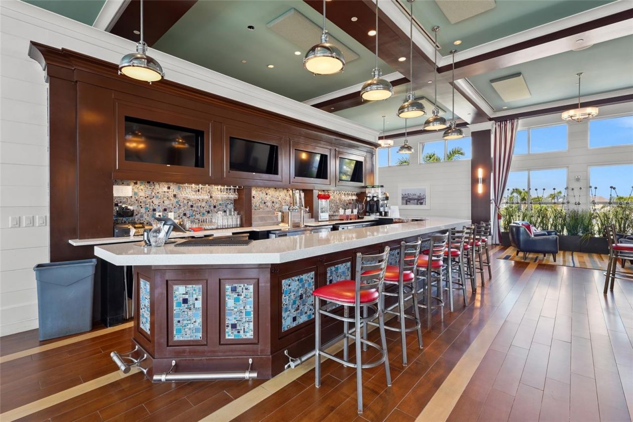 303 Compass Point Drive, Unit 101, Bradenton, FL 34209 Photo