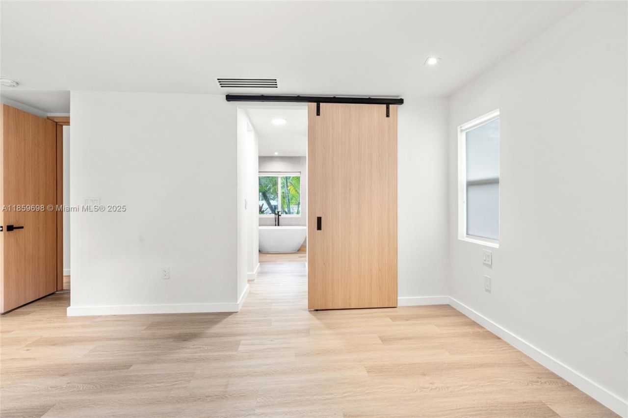 7560 SW 144th St, Palmetto Bay, FL 33158 Photo