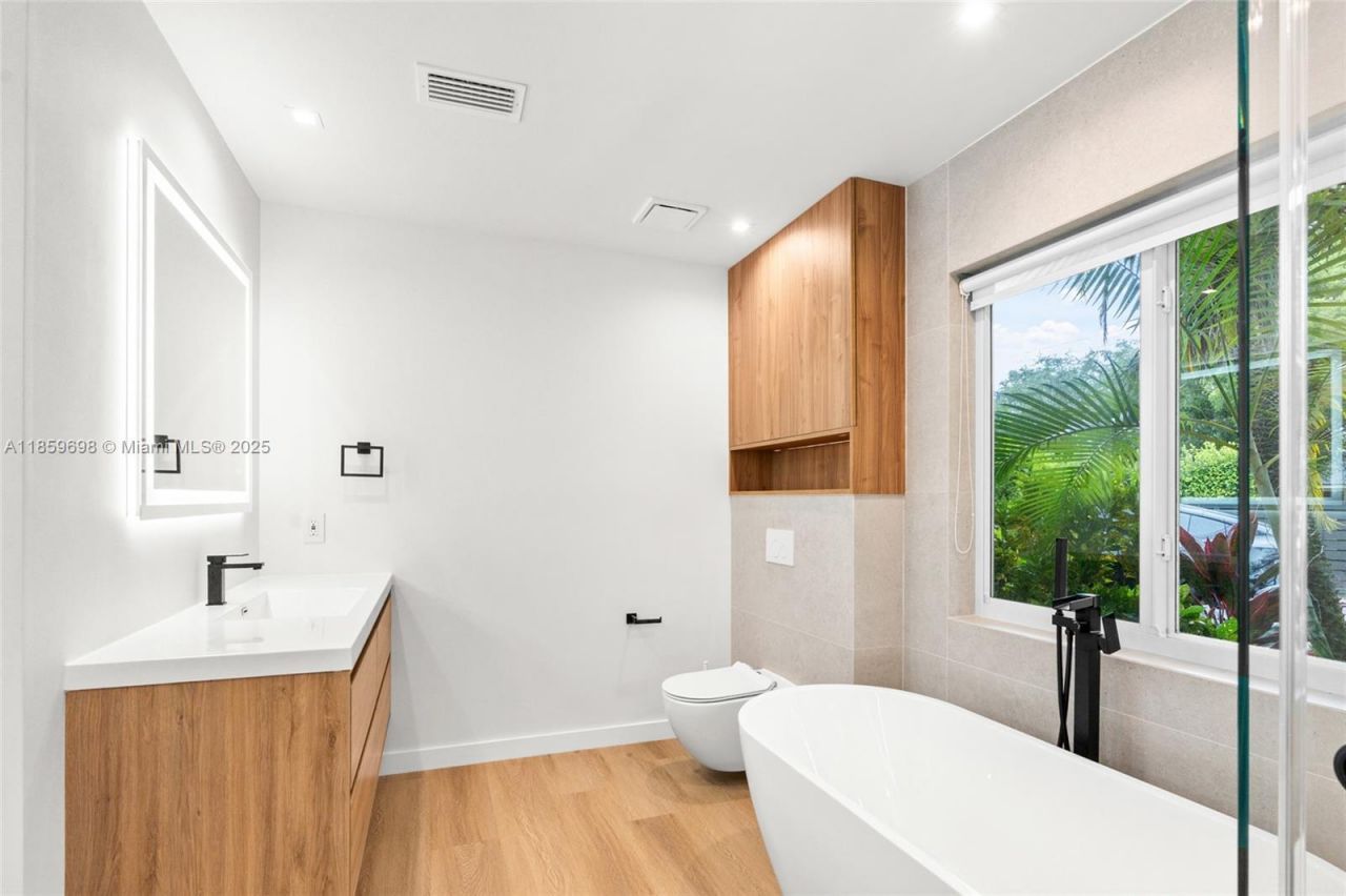 7560 SW 144th St, Palmetto Bay, FL 33158 Photo