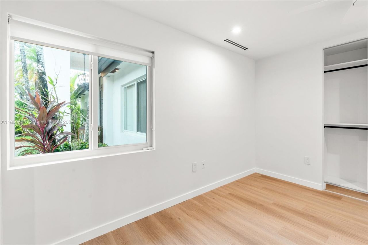 7560 SW 144th St, Palmetto Bay, FL 33158 Photo