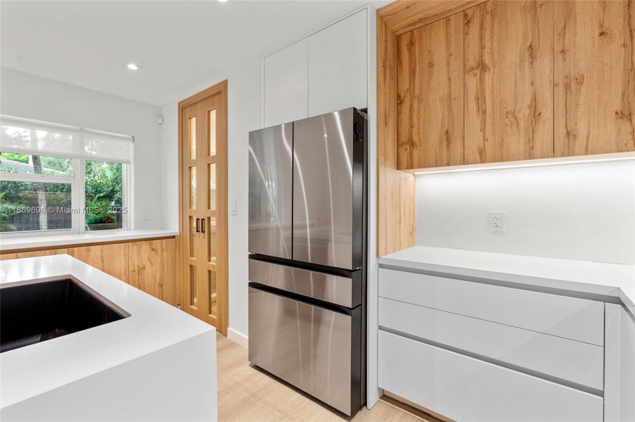 7560 SW 144th St, Palmetto Bay, FL 33158 Photo