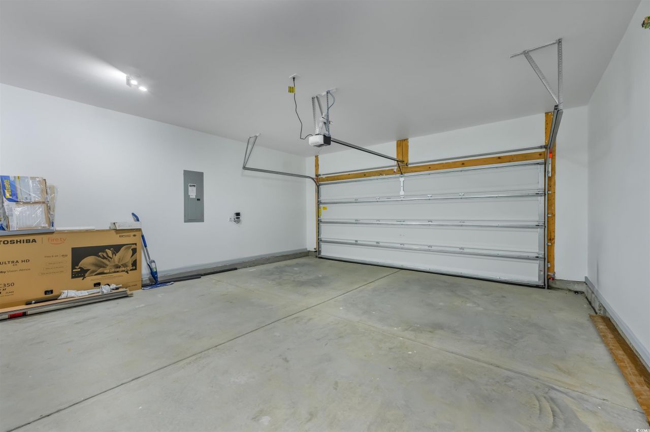 251 Red Maple Loop Photo 28