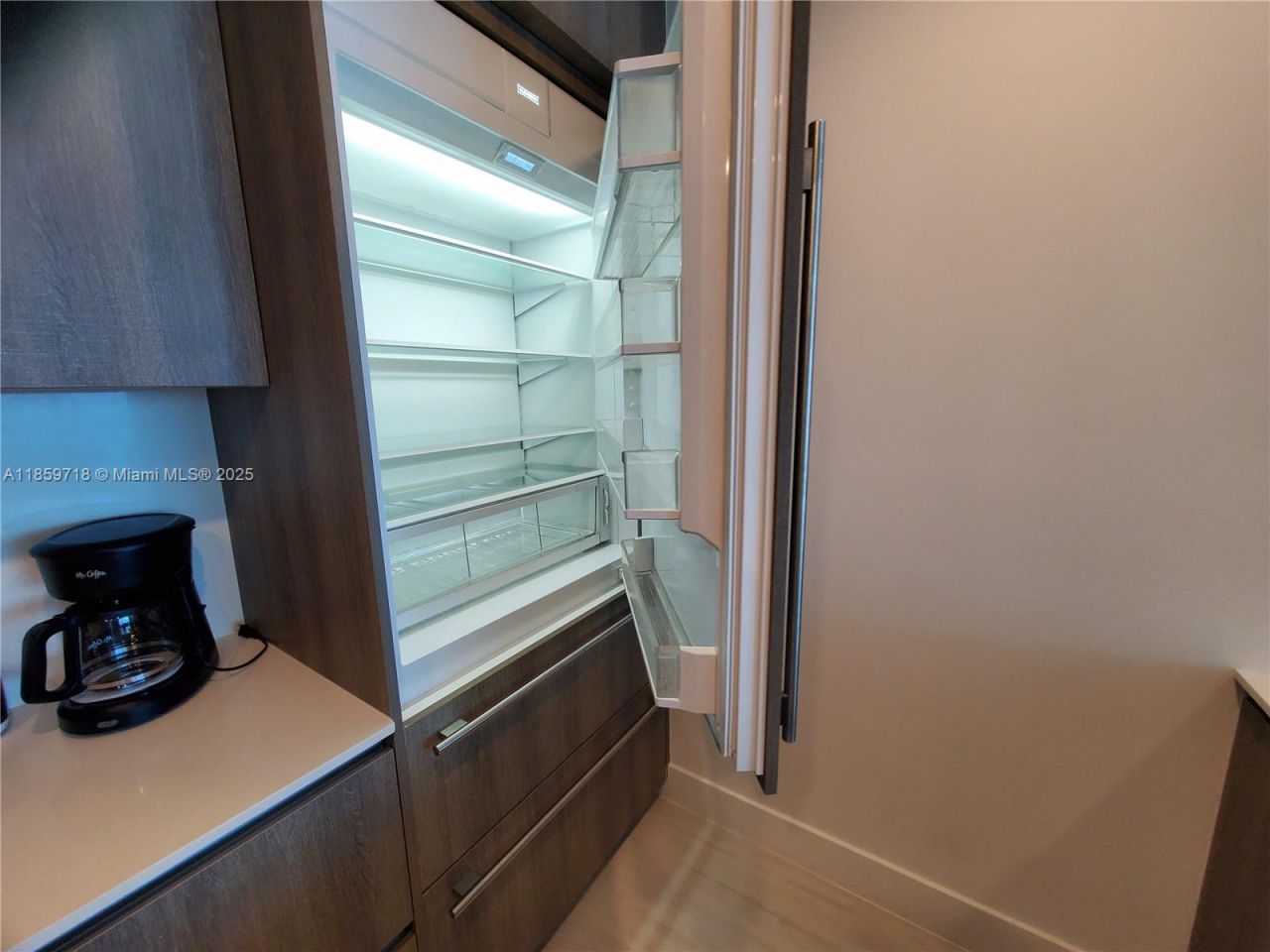 17550 Collins Ave, Unit 1403, Sunny Isles Beach, FL 33160 Photo