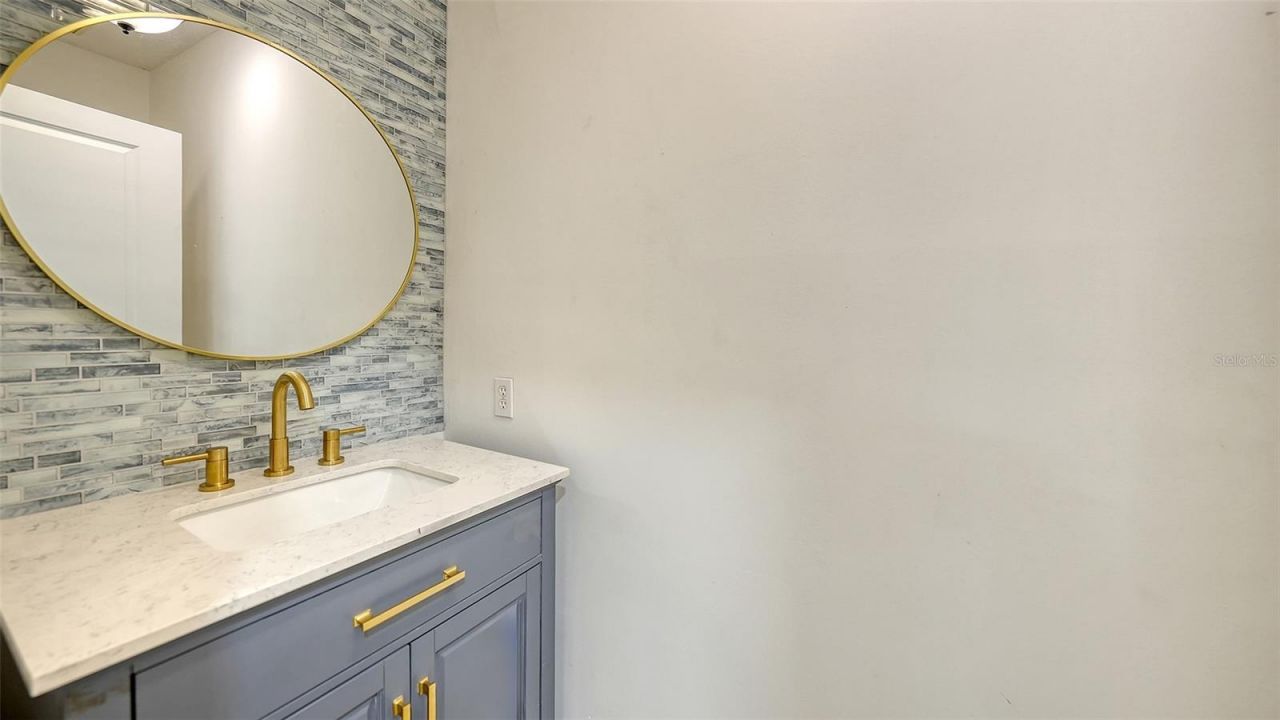 3639 Beneva Oaks Boulevard, Sarasota, FL 34238 Photo