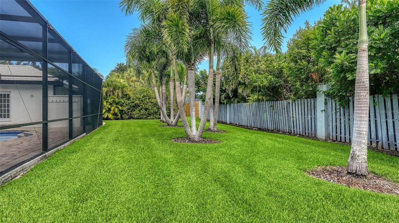 3639 Beneva Oaks Boulevard, Sarasota, FL 34238 Photo