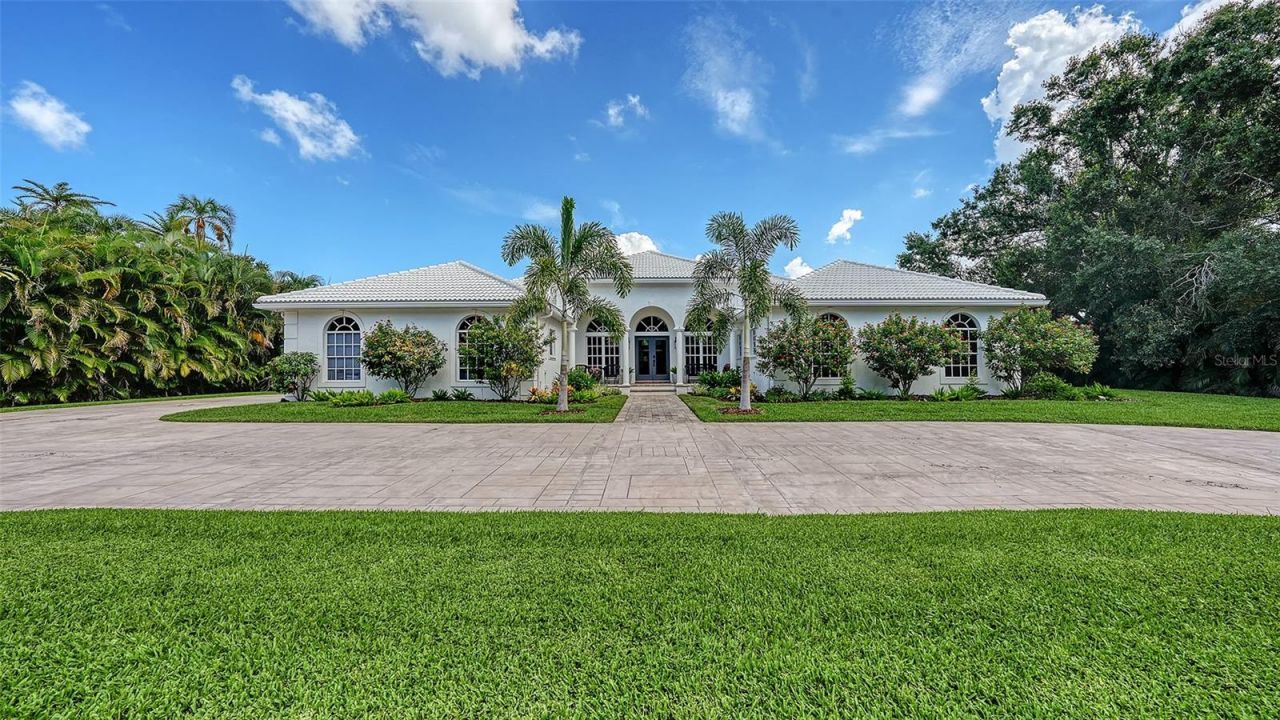 3639 Beneva Oaks Boulevard, Sarasota, FL 34238 Photo