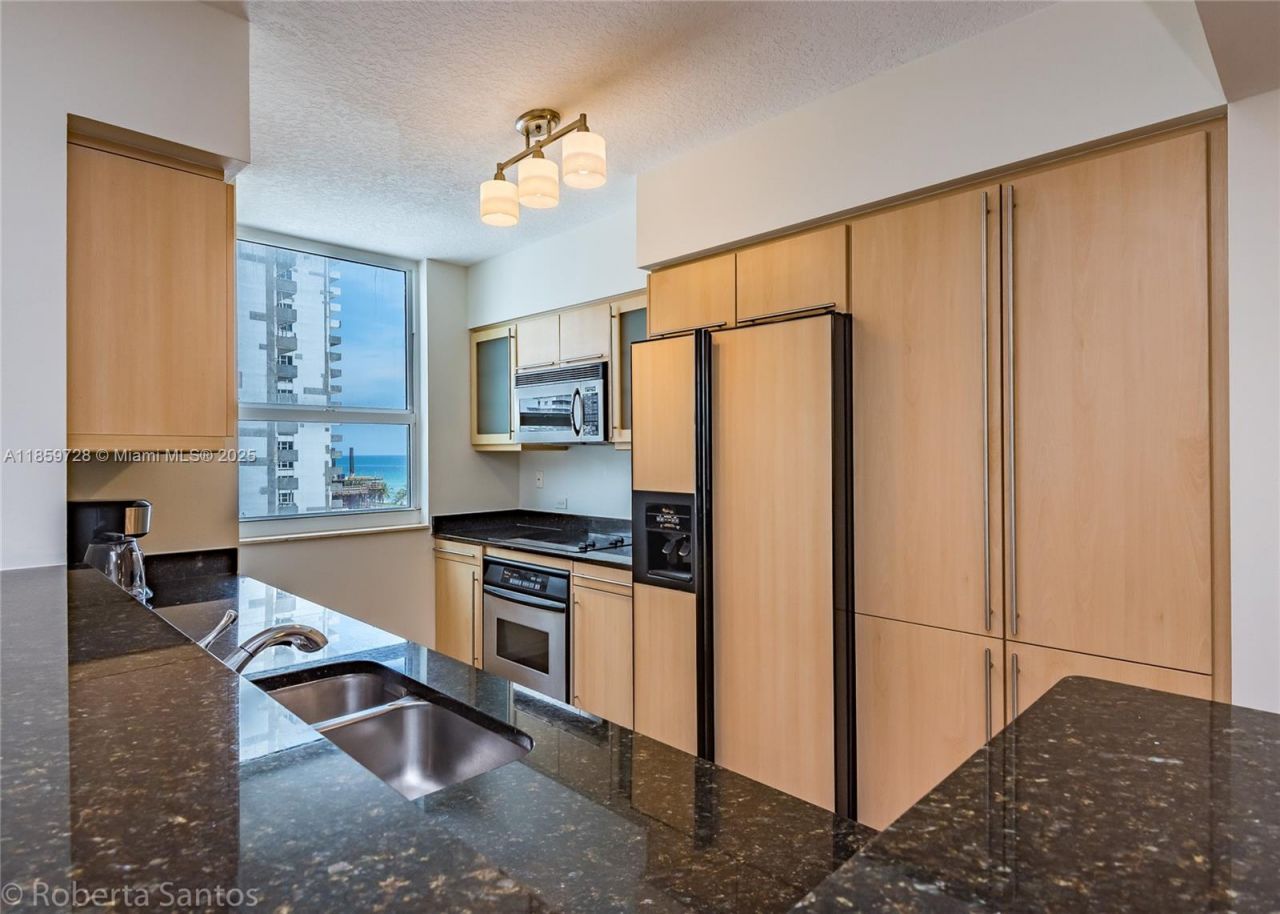 2080 S Ocean Dr, Unit 602, Hallandale Beach, FL 33009 Photo