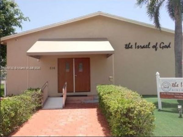 516 NW 4th Ave, Hallandale Beach, FL 33009