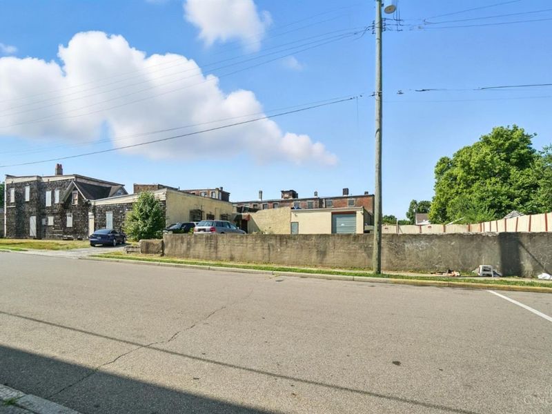 6117 Vine Street, Cincinnati, OH 45216 Photo 17