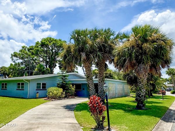 1619 N Halifax Avenue, Daytona Beach, FL 32118