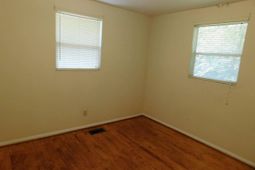 4025 Percival Road photo 4