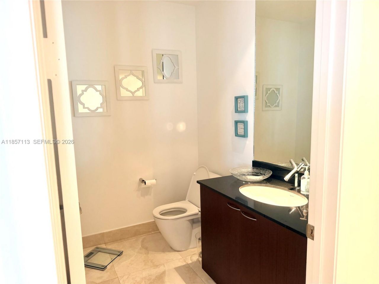 16001 Collins Ave, Unit 1402, Sunny Isles Beach, FL 33160 Photo