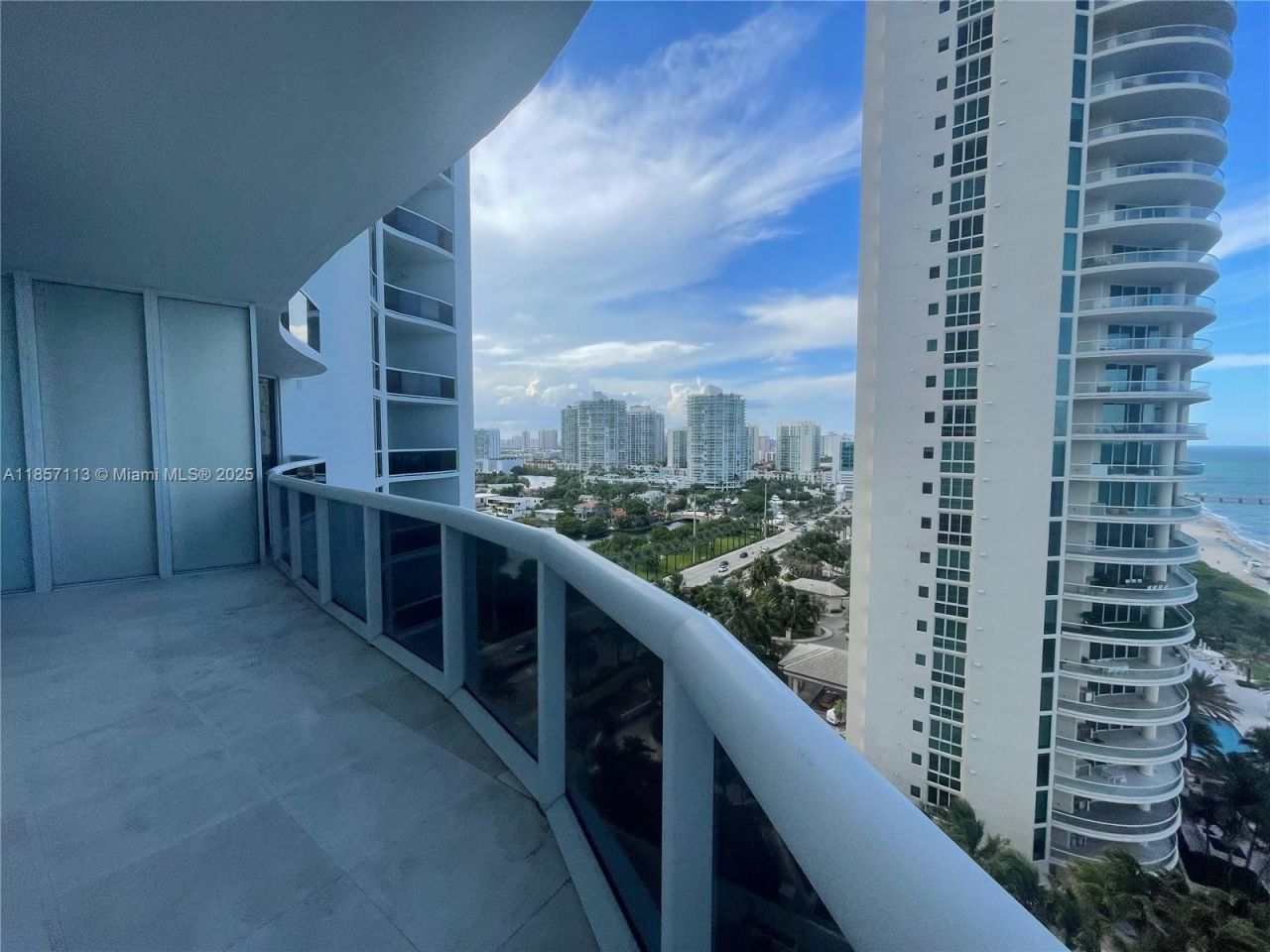 16001 Collins Ave, Unit 1402, Sunny Isles Beach, FL 33160 Photo