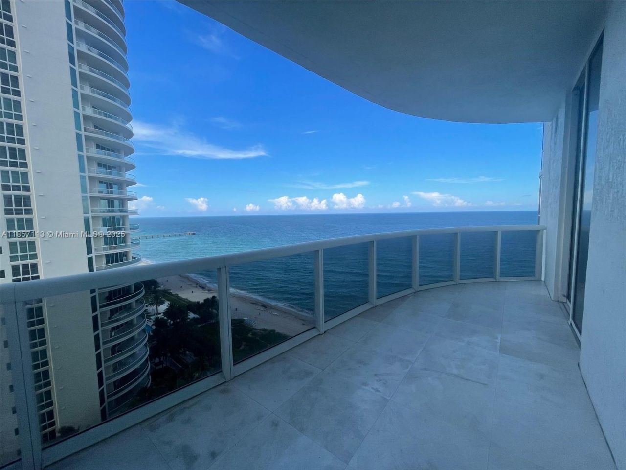 16001 Collins Ave, Unit 1402, Sunny Isles Beach, FL 33160 Photo