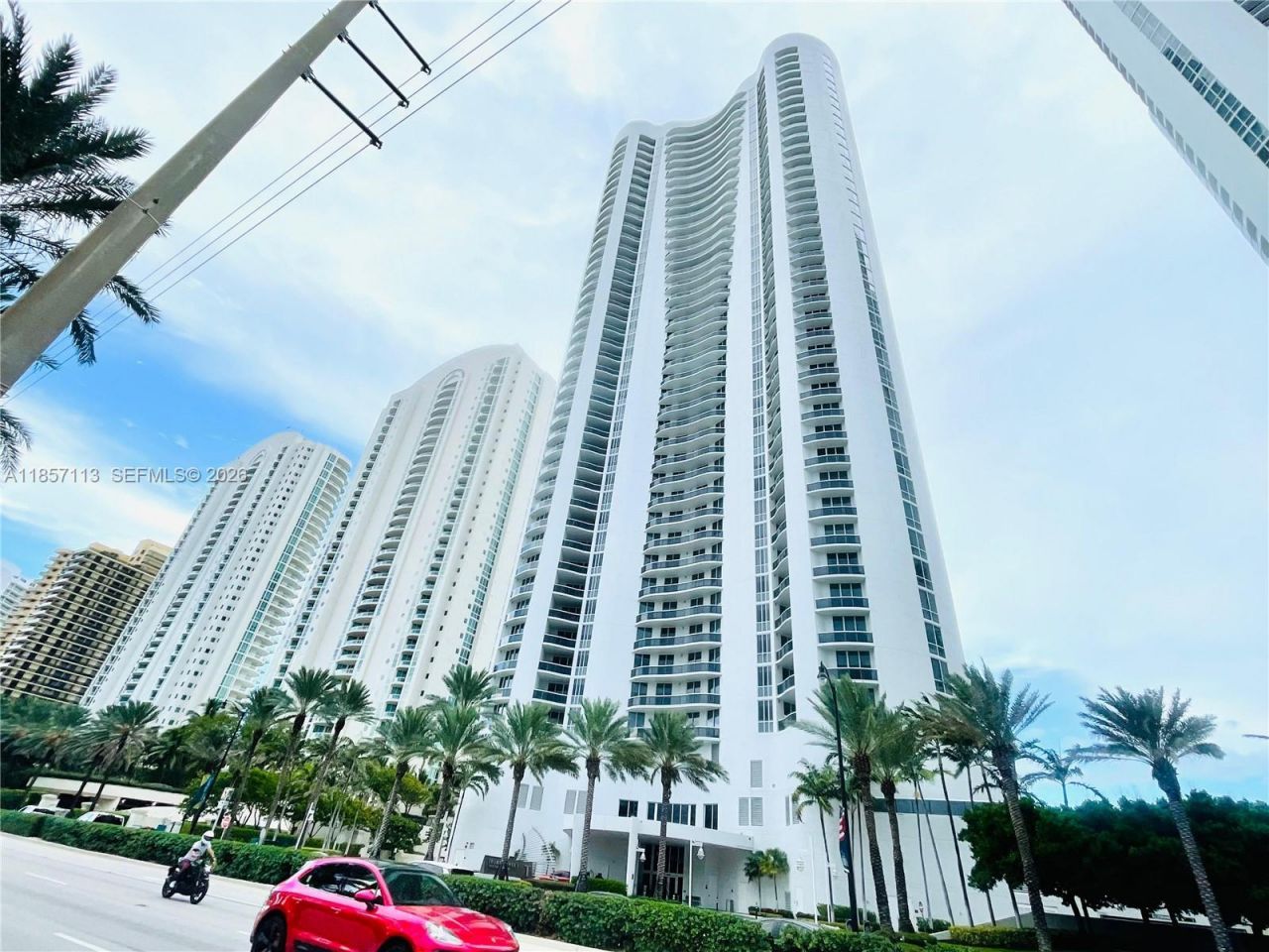 16001 Collins Ave, Unit 1402, Sunny Isles Beach, FL 33160 Photo