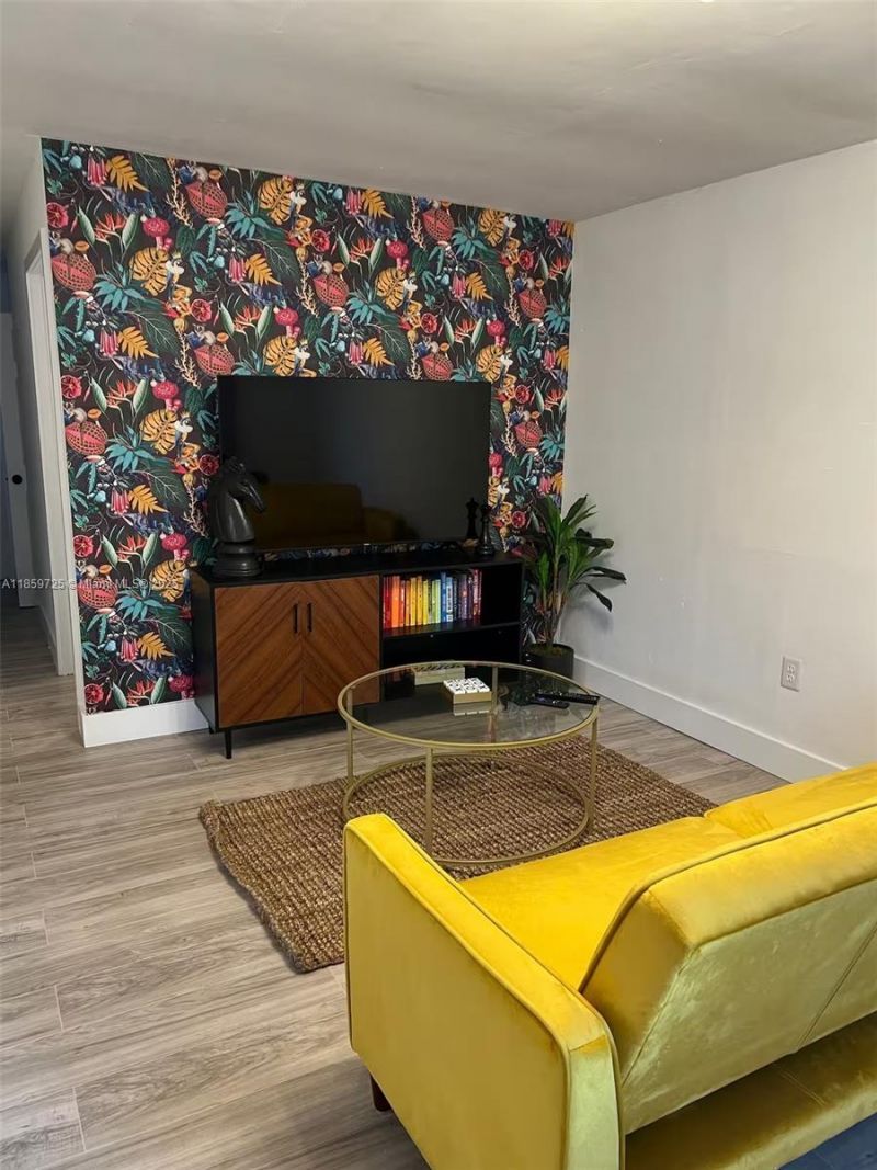 2701 NW 24th Ct, Unit R, Miami, FL 33142 Photo