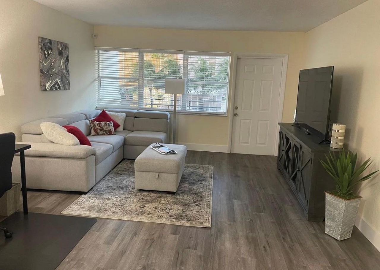 Please Call For Address, Hallandale Beach, FL 33009 Photo