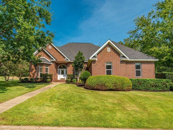 123 Saratoga Street, Hot Springs, AR 71901