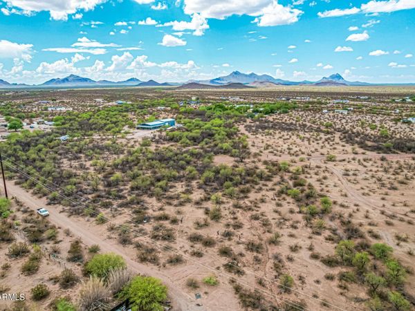 17847 W HUSKER Lane, Unit 8, Marana, AZ 85653