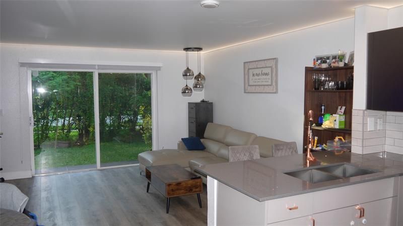 3046 SW 129th Terrace, Miramar, FL 33027 Photo