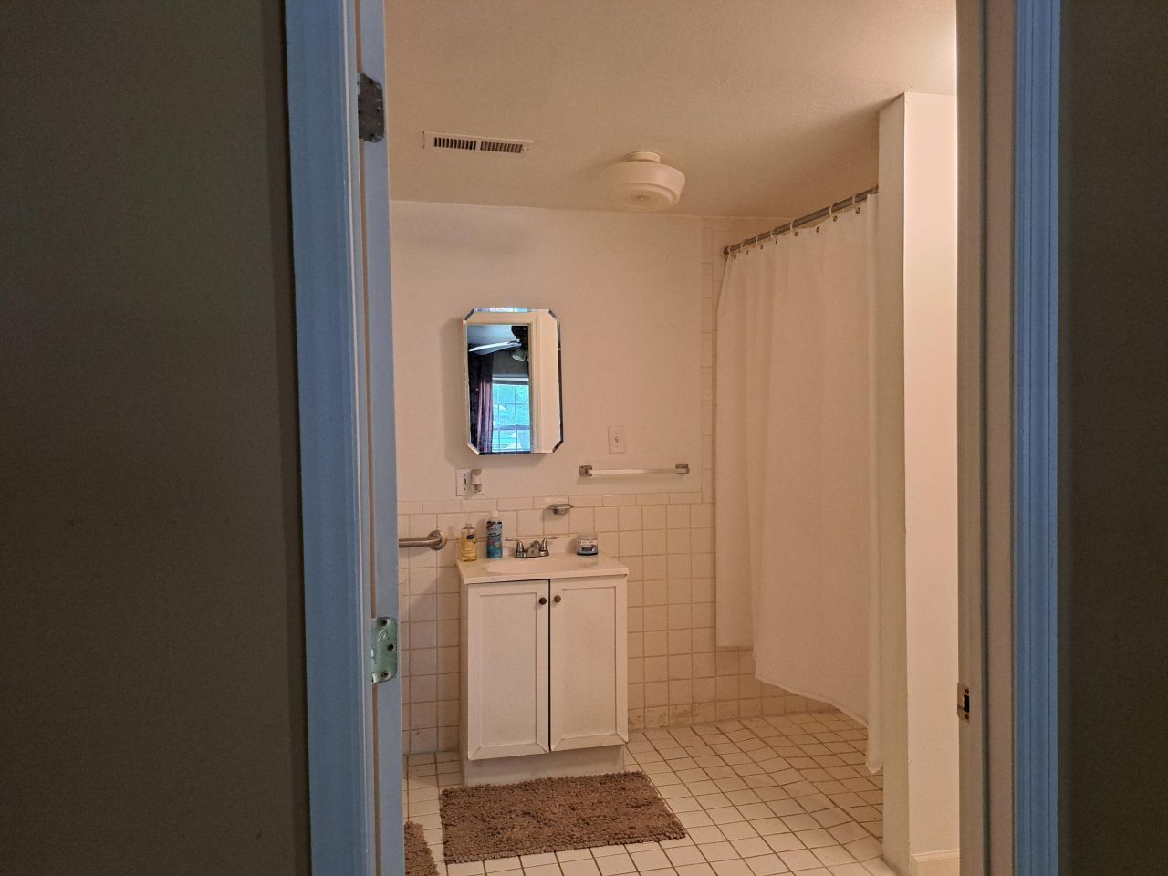 774 Hesseman Aveune Photo 10