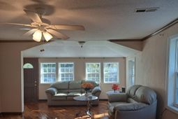 774 Hesseman Aveune photo 4