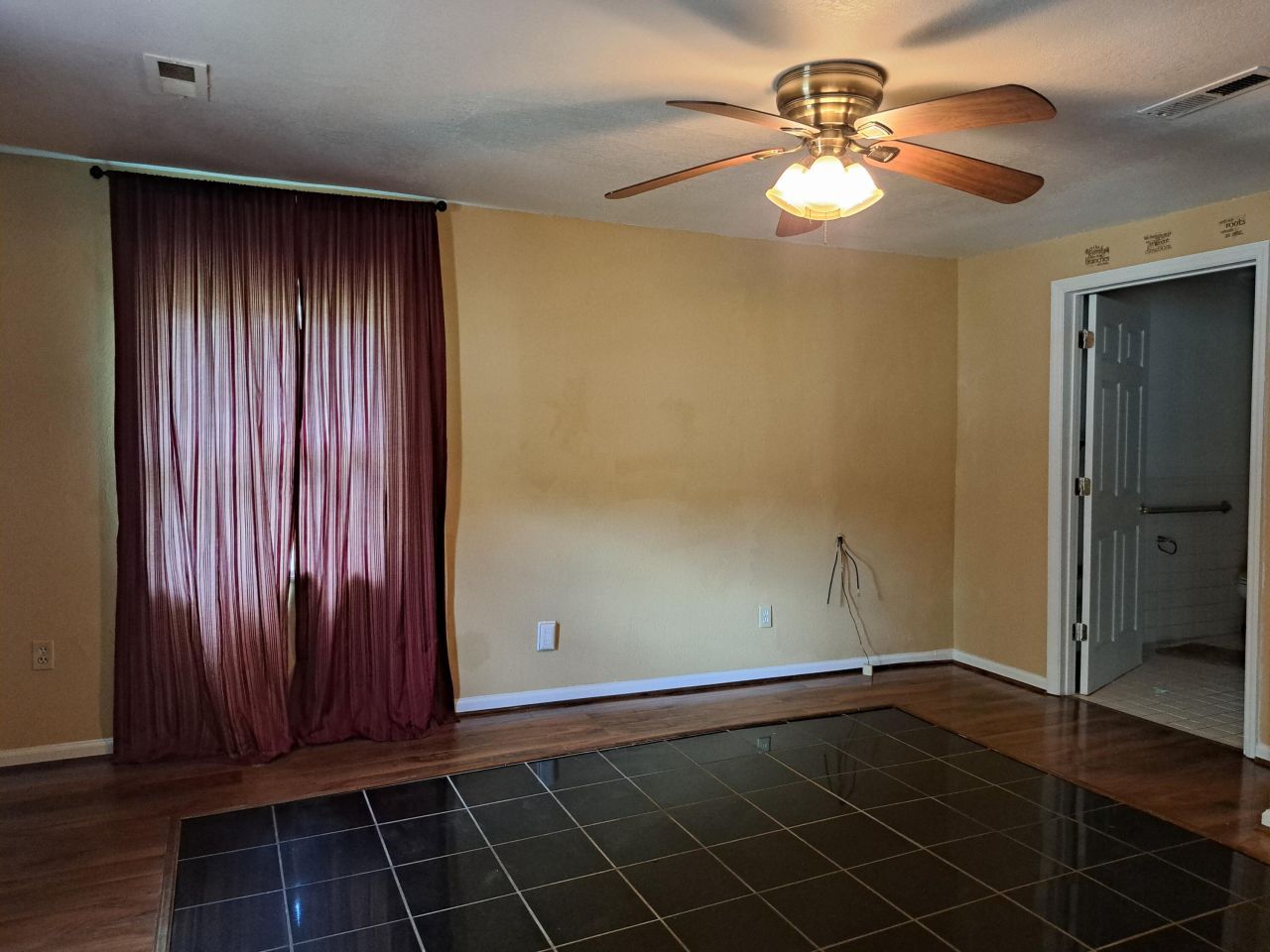 774 Hesseman Aveune Photo 7