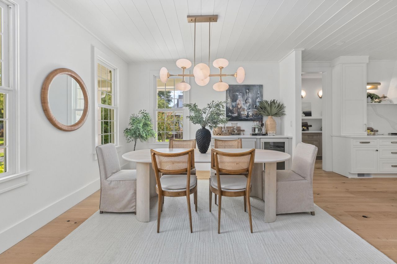 178 Beresford Creek Street Photo 10