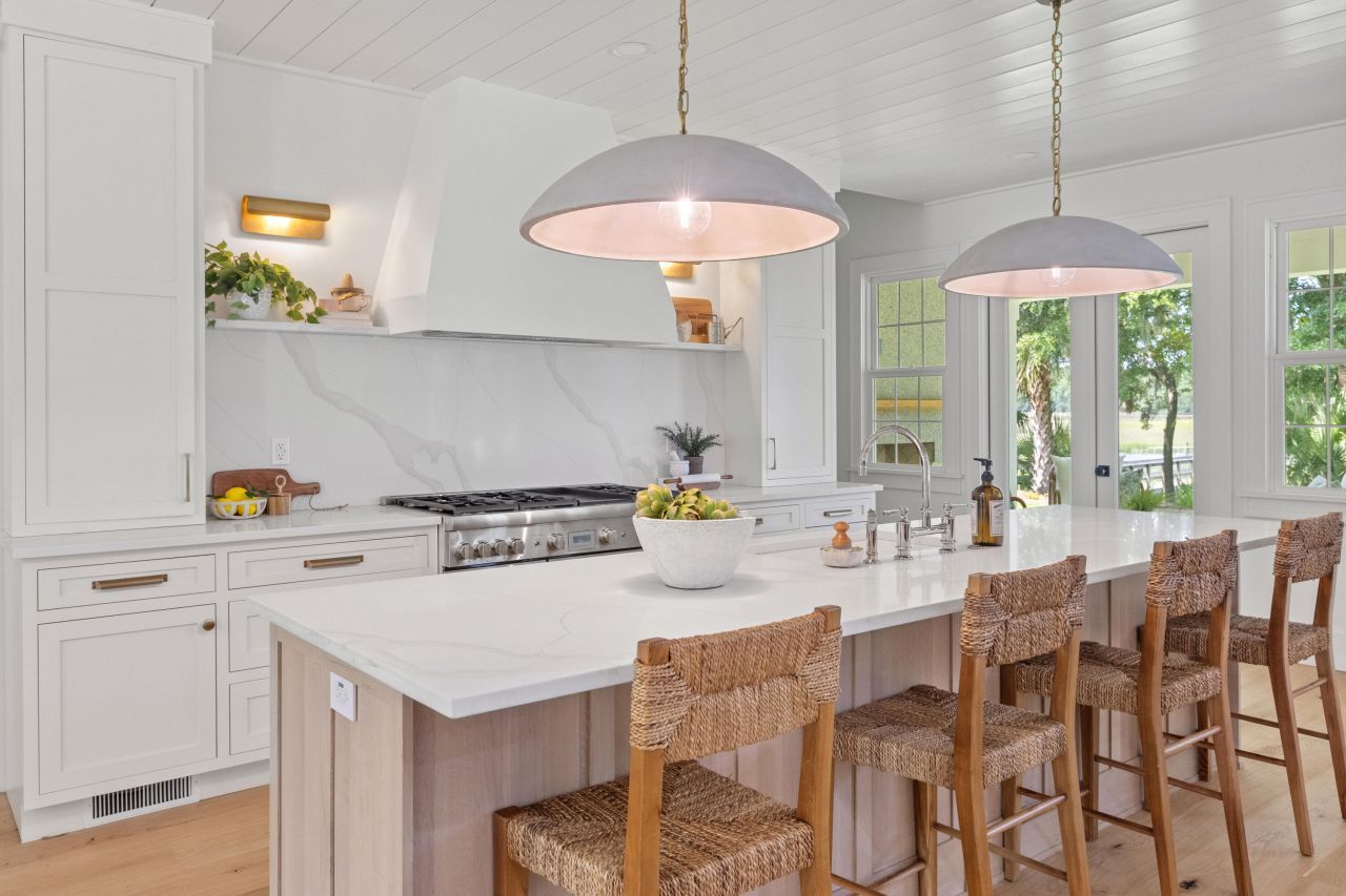 178 Beresford Creek Street Photo 14