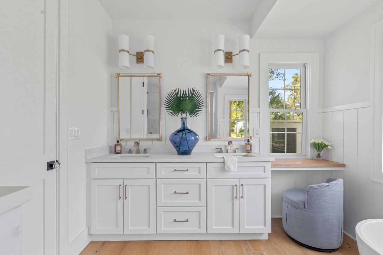 178 Beresford Creek Street Photo 34