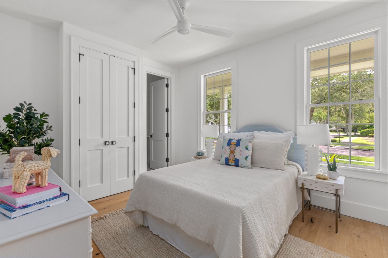 178 Beresford Creek Street Photo 40