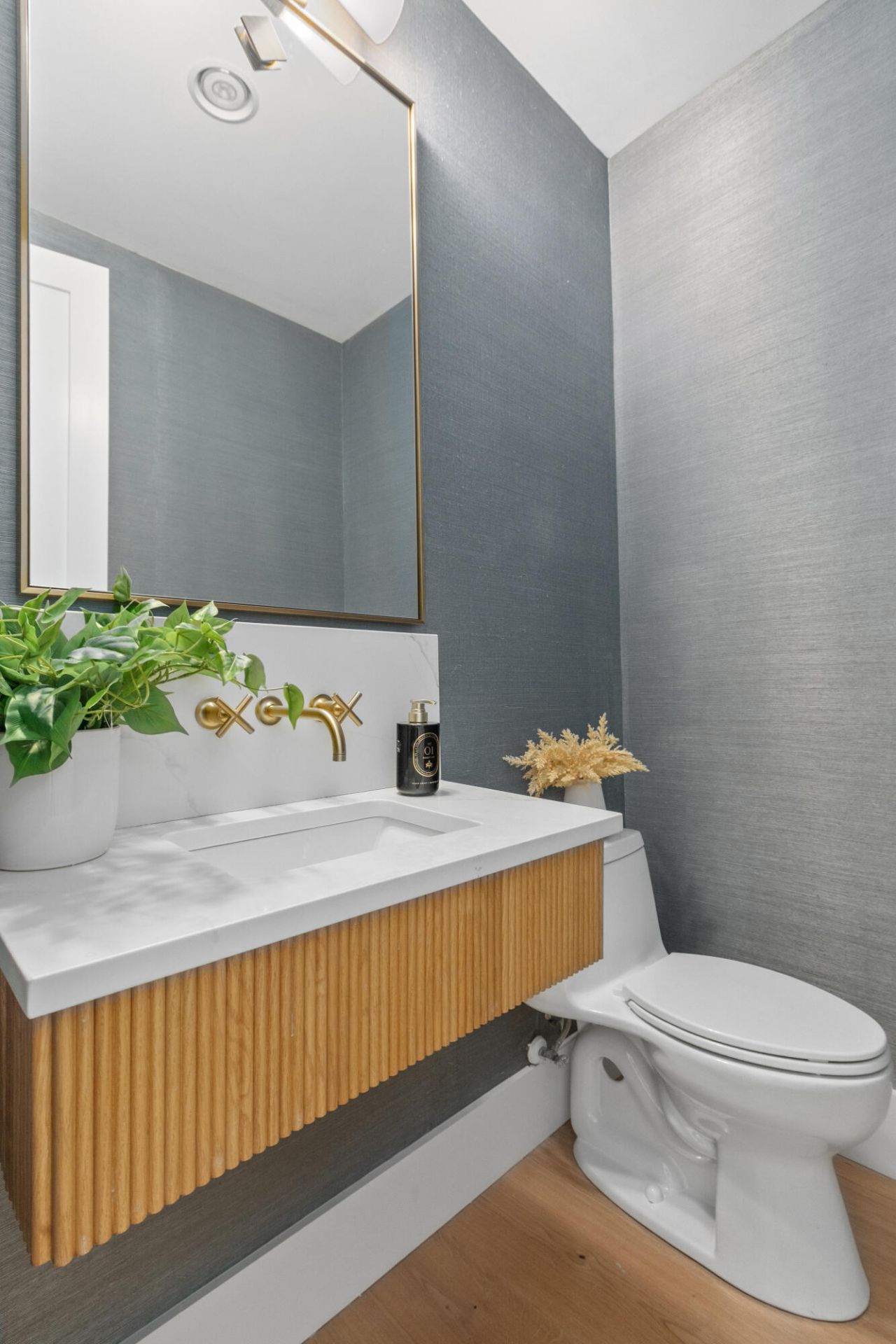 178 Beresford Creek Street Photo 42