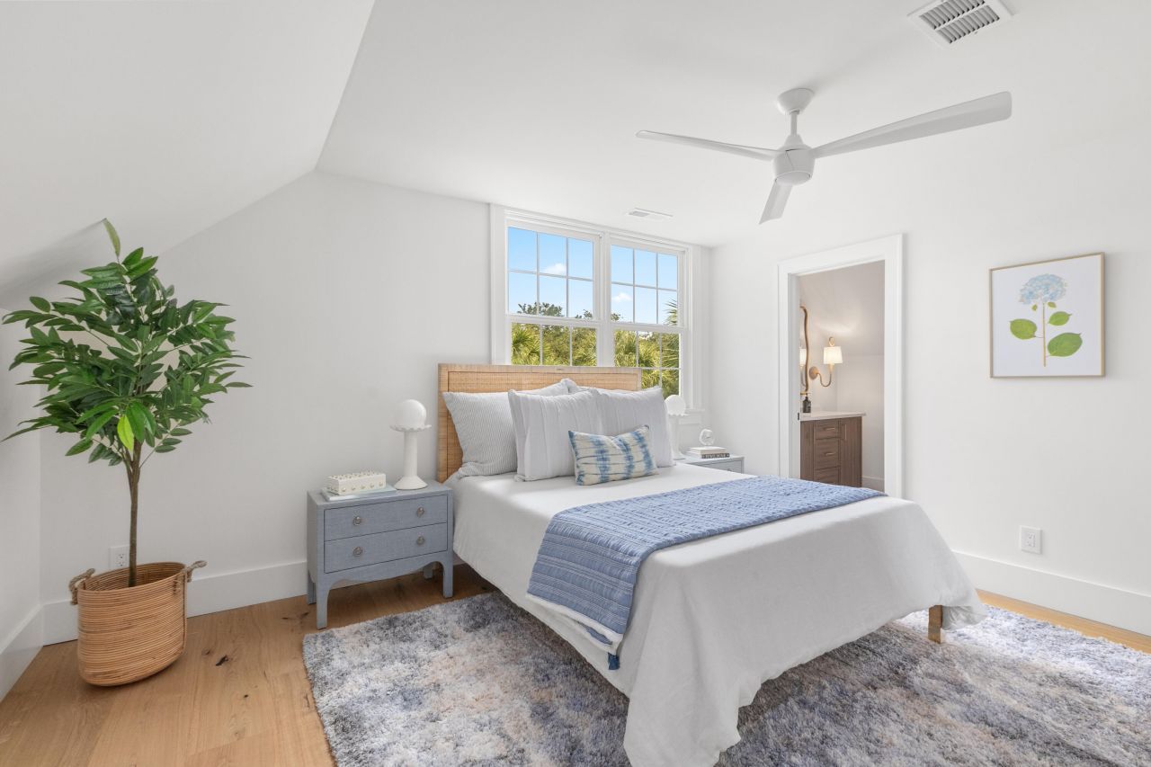 178 Beresford Creek Street Photo 43