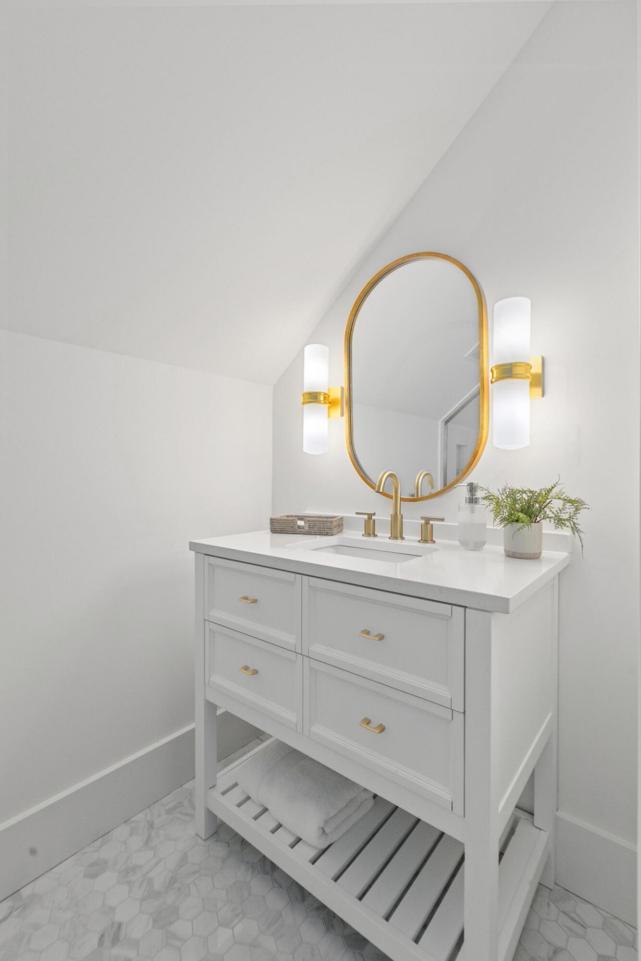 178 Beresford Creek Street Photo 56