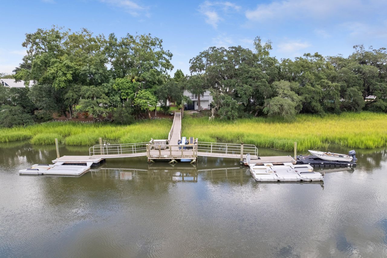 178 Beresford Creek Street Photo 68