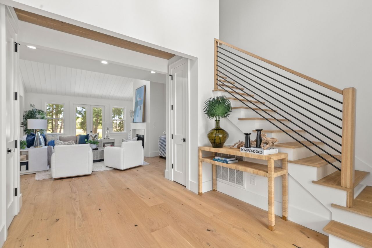 178 Beresford Creek Street Photo 9