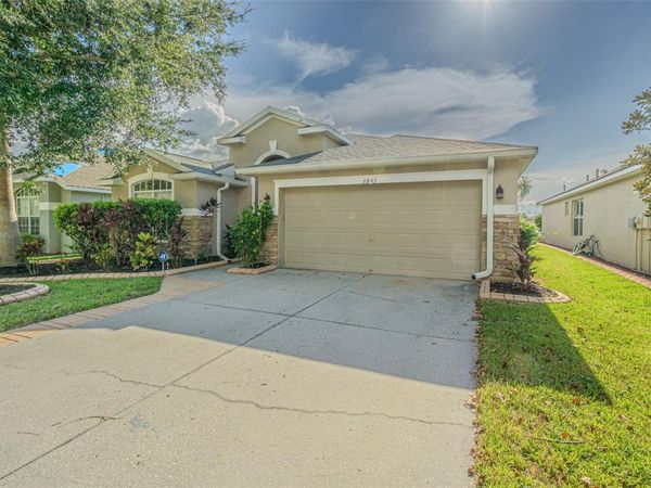 6843 RUNNER OAK DRIVE, WESLEY CHAPEL, FL 33545