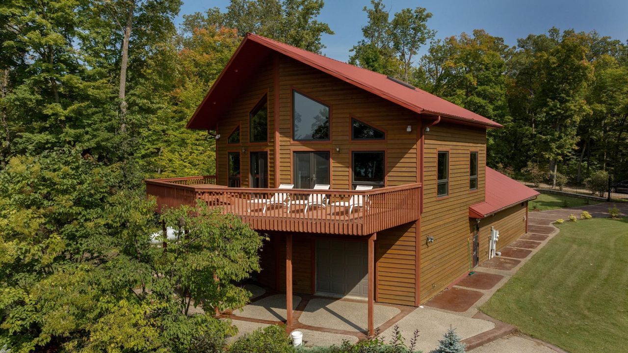 7933 Templer Point Drive NW, Walker, MN 56484