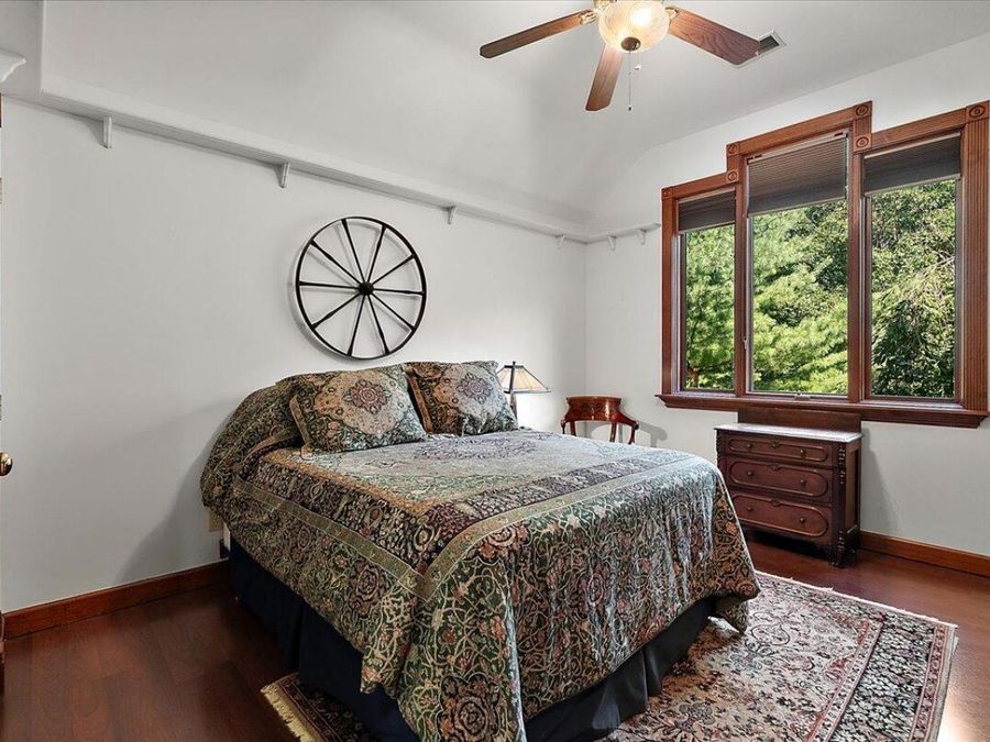Property Image 40