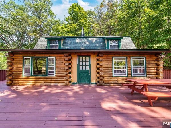 910 State Route 94, BLAIRSTOWN, NJ 07825