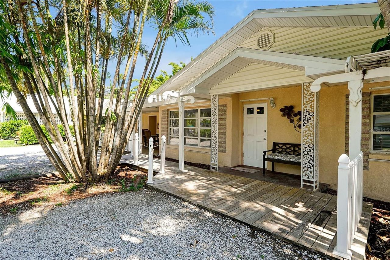 1800 Kofresi Court, Ruskin, FL 33570 Photo