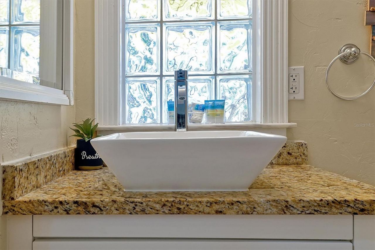 1800 Kofresi Court, Ruskin, FL 33570 Photo