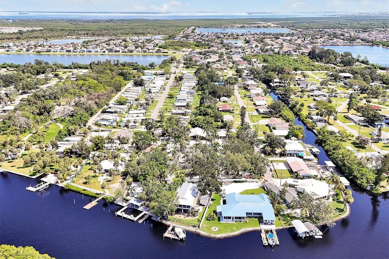 1800 Kofresi Court, Ruskin, FL 33570 Photo